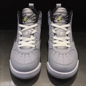 Jordan Flight size 7 youth